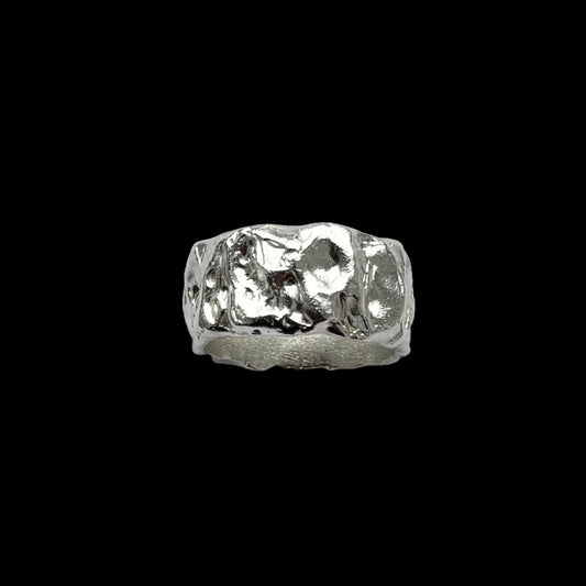 IRA BAND RING