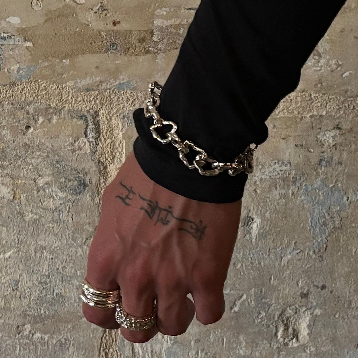 FRAGMENT BRACELET